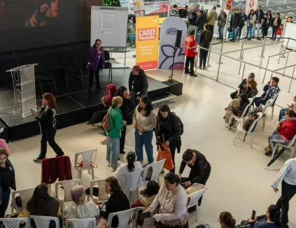 Bogotá retomó la atención presencial de los trámites y servicios del Sisbén en 17 puntos de la Red CADE  