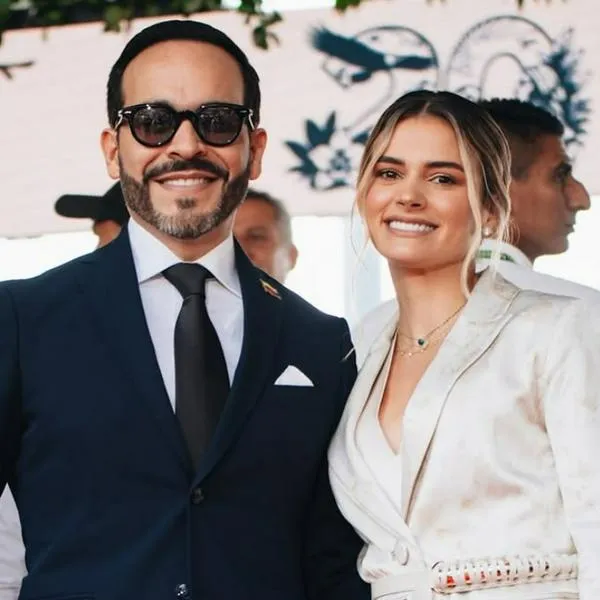 Abelardo de la Espriella con su esposa, Ana Lucía Pineda, a quien incluyó en la actualización de su declaración de renta