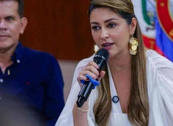 Gobernadora del Tolima denuncia amenazas contra ella y su familia