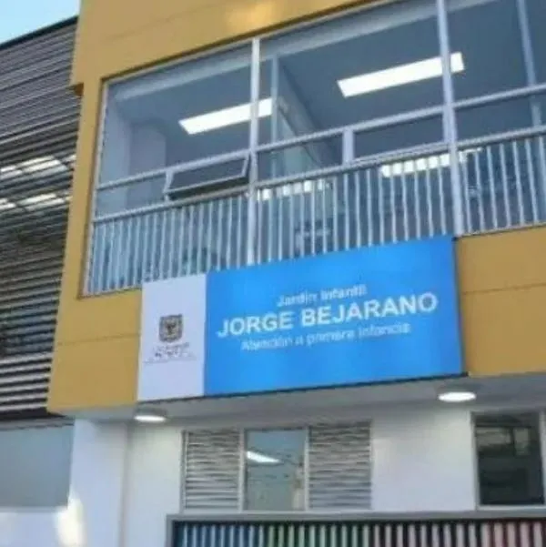 Conozca las medidas de Integración Social tras la protesta en el jardín infantil Jorge Bejarano de Bogotá por un presunto caso de violencia sexual.