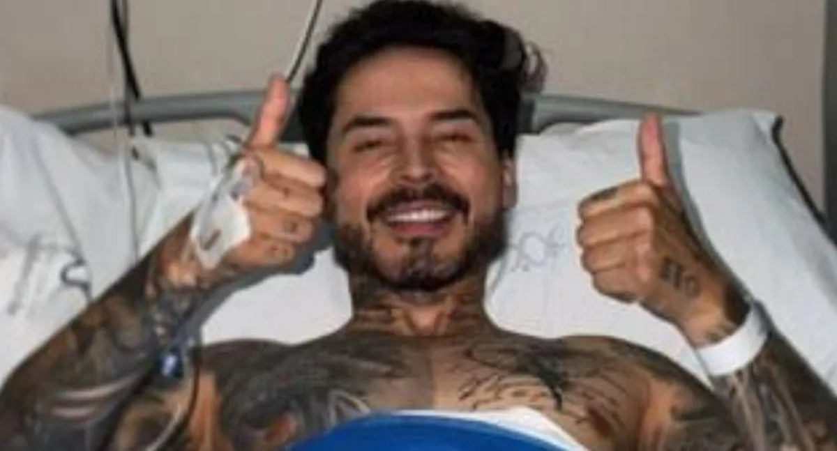 Reykon preocupó a sus seguidores desde una cama de hospital y reveló qué le pasó