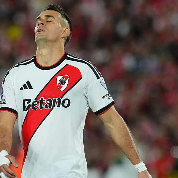 Hinchas de River explotan tras eliminación de Sudamericana piden salida borré 