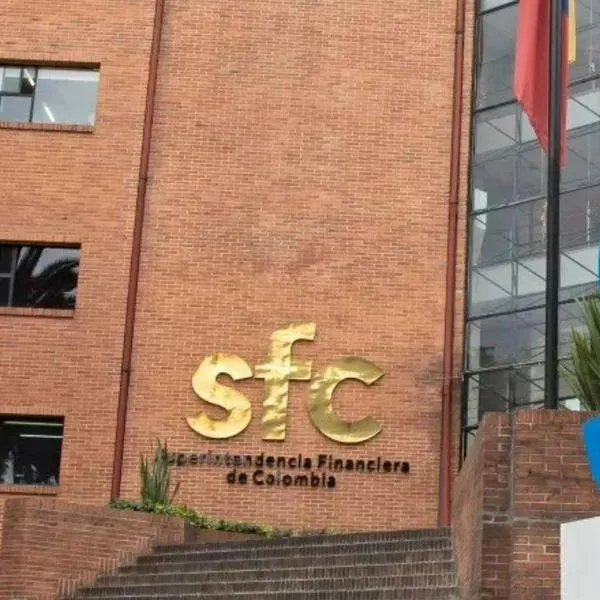 Superfinanciera ordena medidas para aliviar obligaciones financieras de afectados por el terremoto