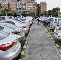 Conozca cómo funciona el nuevo sello con código QR de la Secretaría de Movilidad para identificar los servicios de valet parking autorizados en Bogotá. 