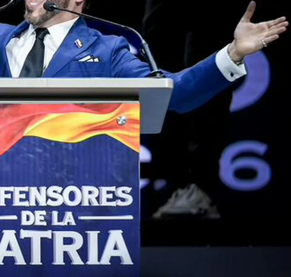 Ordenan a De la Espriella disculparse por vulnerar la neutralidad religiosa en su posesión