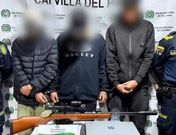 Alerta ciudadana frustró robo: capturados tres presuntos apartamenteros en Bogotá 