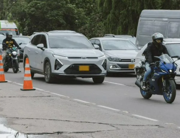 ¿Cómo opera el pico y placa en Bogotá este viernes 28 de agosto de 2026? Conoce aquí 