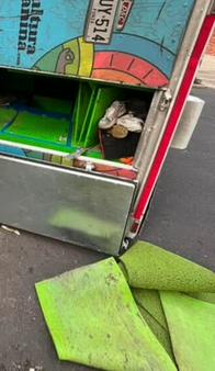 Furgón que transportaba perros se volcó tras choque múltiple en Usaquén