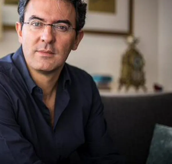 Juan Gabriel Vásquez gana el Premio Literario Lee Ho-chul por la Paz 2026