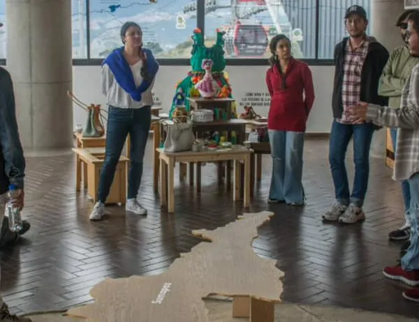 Invitación abierta 'Memorias Vivas y saberes' en el Museo de la Ciudad Autoconstruida en Bogotá: inscríbete hasta el 31 de agosto 
