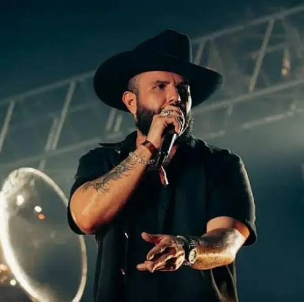 Conozca los detalles del histórico debut de Carín León en el festival Summer Sonic en Japón, su paso por un templo budista y su próxima llegada a Las Vegas