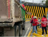 Siete metros cúbicos de residuos fueron retirados durante jornada de recuperación de la calle 26 en Bogotá 