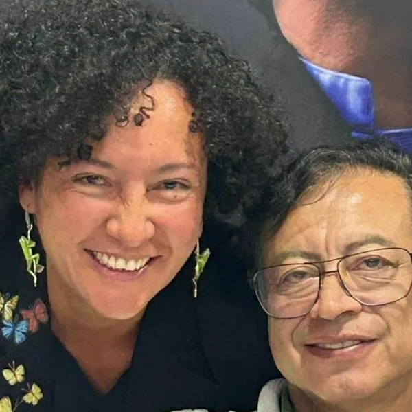 La senadora Isabel Zuleta desató una polémica al asegurar que Gustavo Petro sigue siendo el presidente y rechazar que lo llamen expresidente. Más detalles.