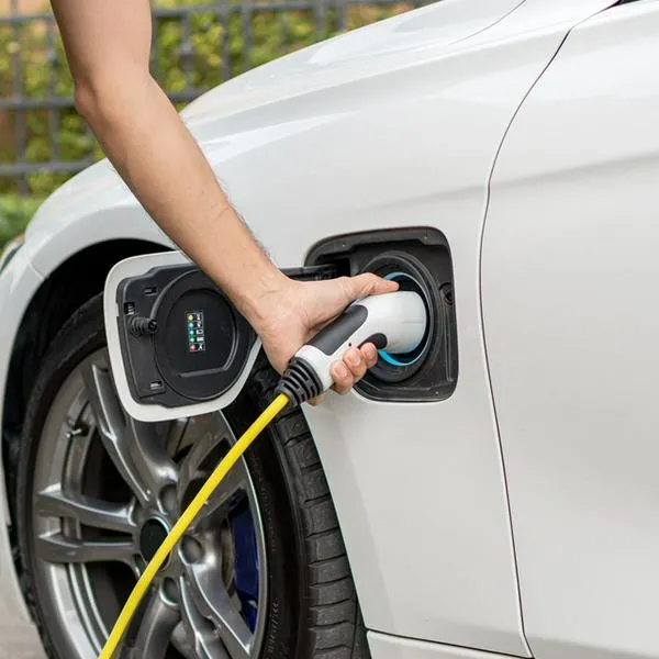 Geely con enorme revolución: así cargarían carros eléctricos en 5 minutos