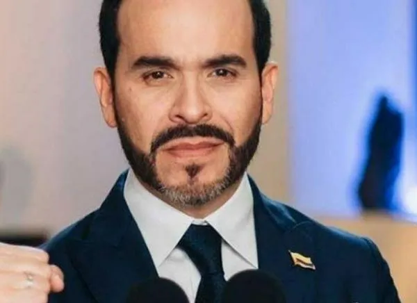 Abelardo anunció la creación del Bloque Anticorrupción