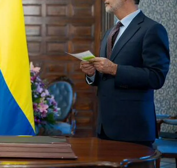 Canciller Bula posesionó a Pedro Roa, el nuevo viceministro de Asuntos Migratorios