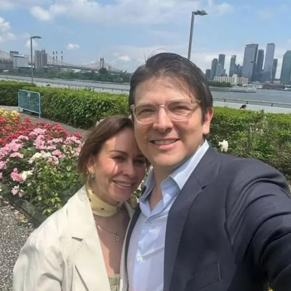 María Claudia Tarazona reveló en Noticias Caracol que tiene evidencias de amenazas antes del atentado contra su esposo y teme entregarlas a la Fiscalía.