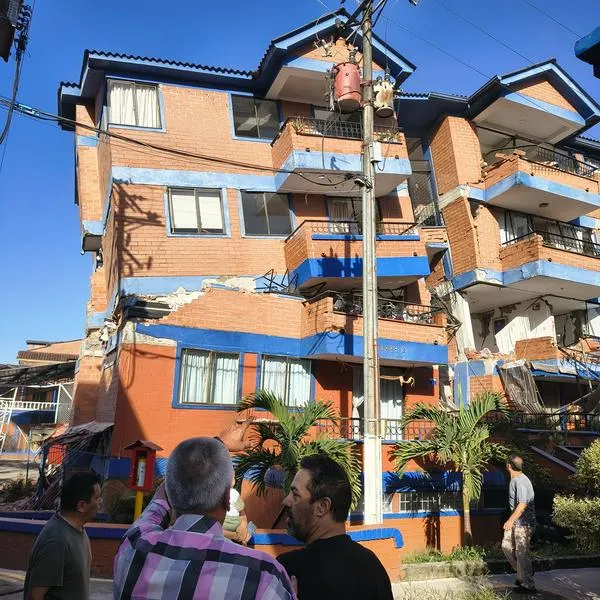 Mujer habría aprovechado tragedia del terremoto vendiendo propiedades ajenas