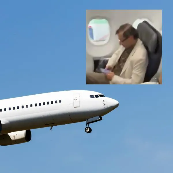 Ciudadano provocó a Gustavo Petro en un vuelo y esta fue su reacción