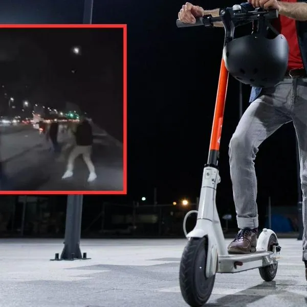Impresionante robo de patineta en Bogotá, delincuentes tumbaron a dueño con palo