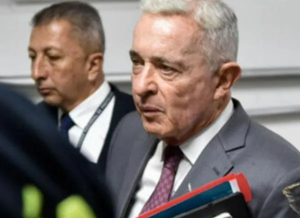 Álvaro Uribe rinde indagatoria: “No he sido asesino”