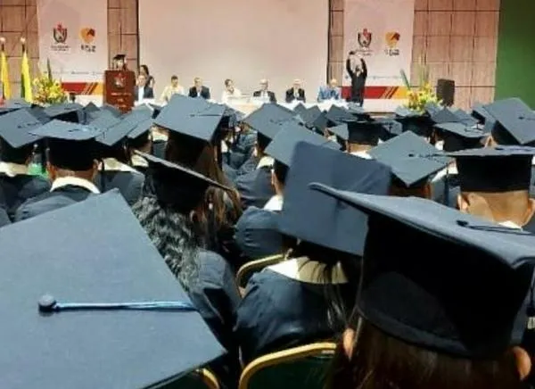 Más de 1.000 jóvenes del Tolima podrán acceder a becas