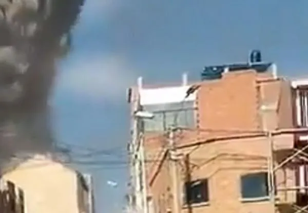 Detonación accidental de material pirotécnico deja más de 50 heridos en un cuartel de Bolivia