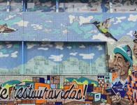 Jóvenes de la UPI La Victoria, al sur de Bogotá, transforman la fachada de su sede 