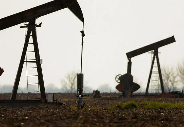 Efecto Ormuz: la gasolina marca un récord histórico en Estados Unidos