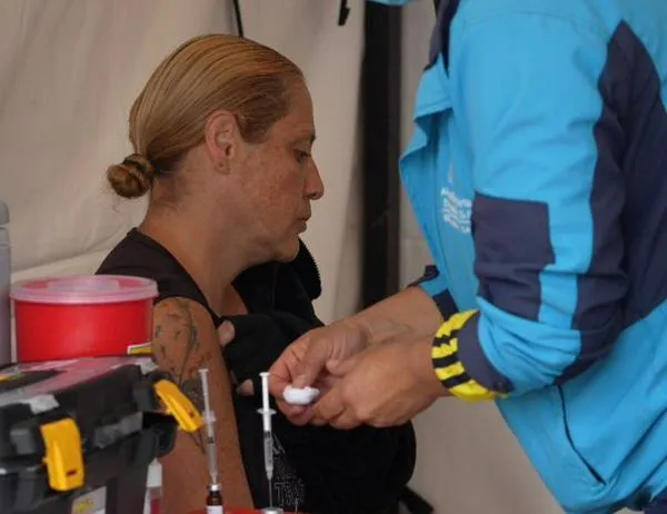 ¡Puntos habilitados! Vacunación en Bogotá para este lunes 7 de septiembre de 2026 