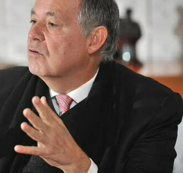 Ya se publicó el decreto que dejó a Alejandro Ordóñez en firme como embajador ante la OEA