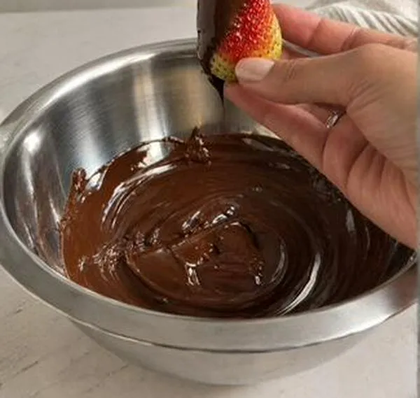 Cómo derretir chocolate a baño María paso a paso