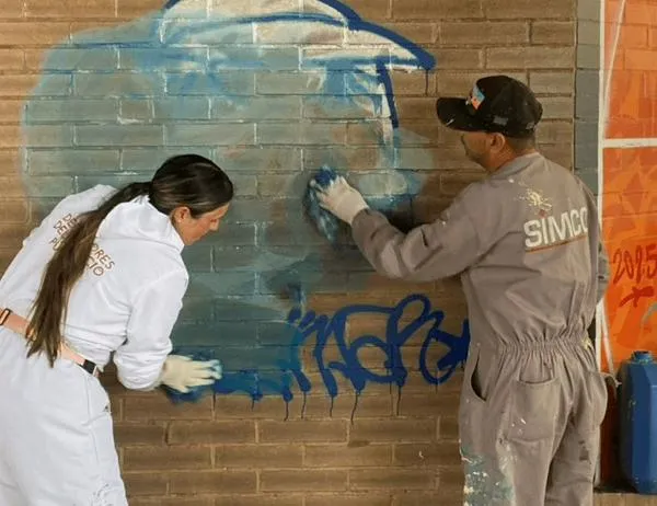 Bajopuente de la calle 53 con avenida NQS en barrio Galerías: un espacio público recuperado que enfrenta el vandalismo 