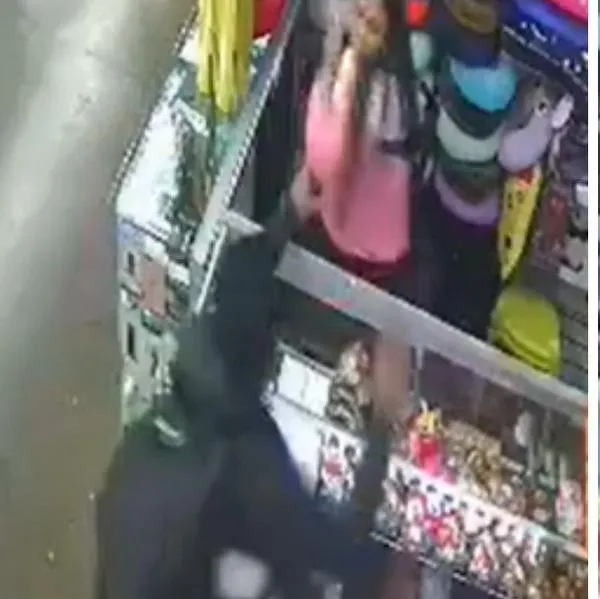 Bogotá: testigo de intento de feminicidio en Terminal de Salitre dio detalles