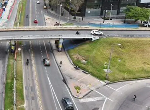 Desmontan el puente de la calle 100: así cambiará la movilidad en la Séptima