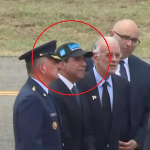Gorra de Alejandro Char se robó miradas en llegada de Marco Rubio