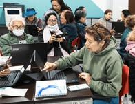 ¿Sabes cómo actuar frente a la violencia digital? Inscríbete al curso gratis en Bogotá para reconocer y tomar medidas 
