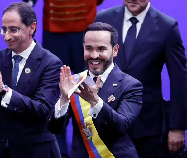 De la Espriella asignó al vicepresidente Restrepo nuevas funciones con nuevo decreto