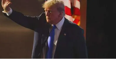Trump dice que dará 5.000 dólares a cada estadounidense adulto si gana elecciones de Congreso