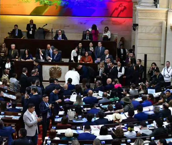 Congreso mantiene represados más de 600 proyectos mientras espera por agenda del Gobierno