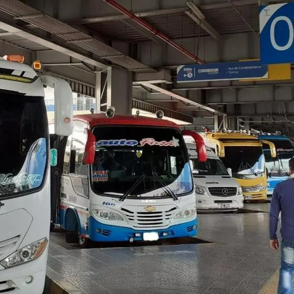 Crisis para buses intermunicipales tras terremoto y reunión clave en septiembre