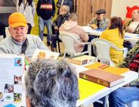 Personas mayores de Bogotá acceden a educación flexible y de calidad 