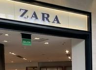 “Me dejaron descalza”: cajera de Zara denunció humillante episodio