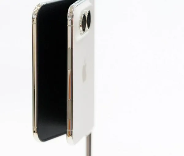 Los teléfonos plegables no son populares. ¿Por qué Apple está vendiendo uno?