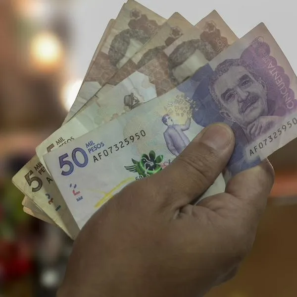 Salario mínimo 2027 pondría en riesgo estas empresas y afectaría a miles