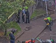 Cámaras en Bogotá detectaron a vendedor de drogas: supuestamente cuidaba carros 