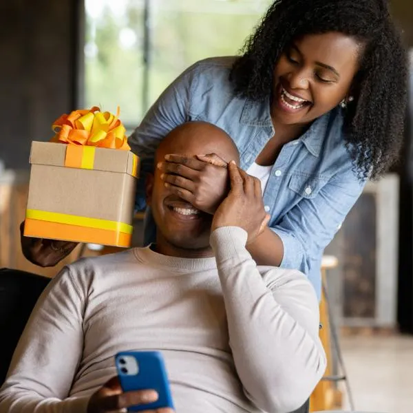 Regalos tecnológicos para hombre: 10 detalles para dar en Amor y Amistad 2026