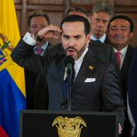 Abelardo de la Espriella regaña a alcaldes por demora en terremoto y lanza plazo