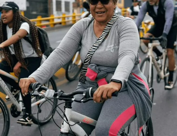 Más de 540 mil mujeres han participado en la Ciclovía de Bogotá durante el 2026 