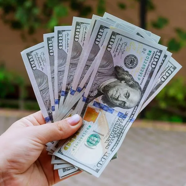 Dólar en Colombia hoy, abajo de 3.100: reaccionó a aprobación del Presupuesto